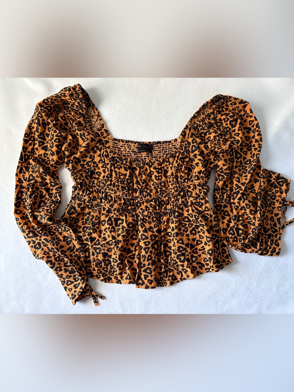 Urban Outfitters Leopard Smocked Square-Neck Puff Sleeve Top - Orange/Black